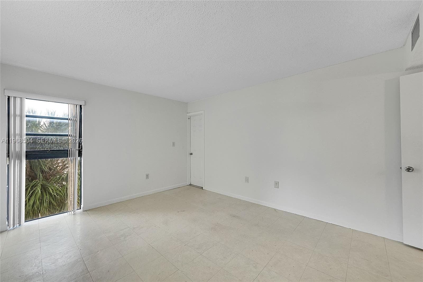 650 NE 149th St # 406A, Miami FL 33161 — 11