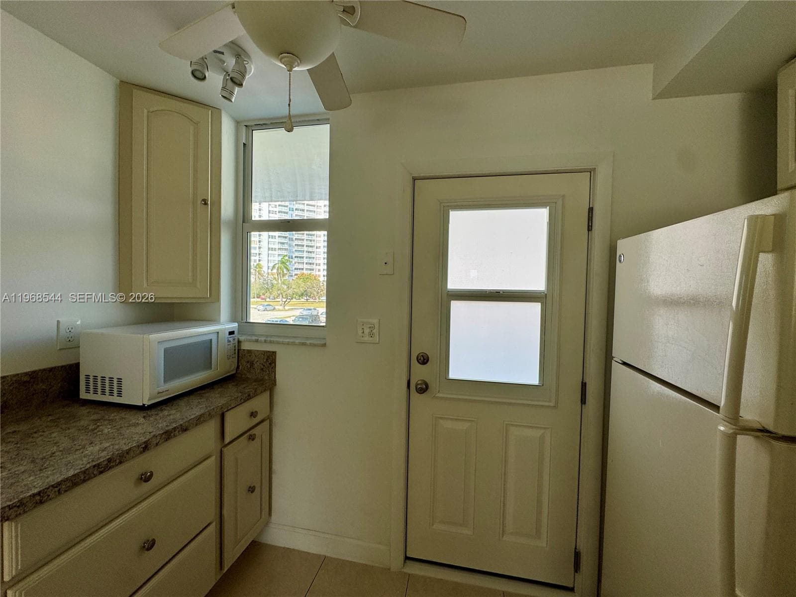 2855 Leonard Dr # H202, Aventura FL 33160 — 12