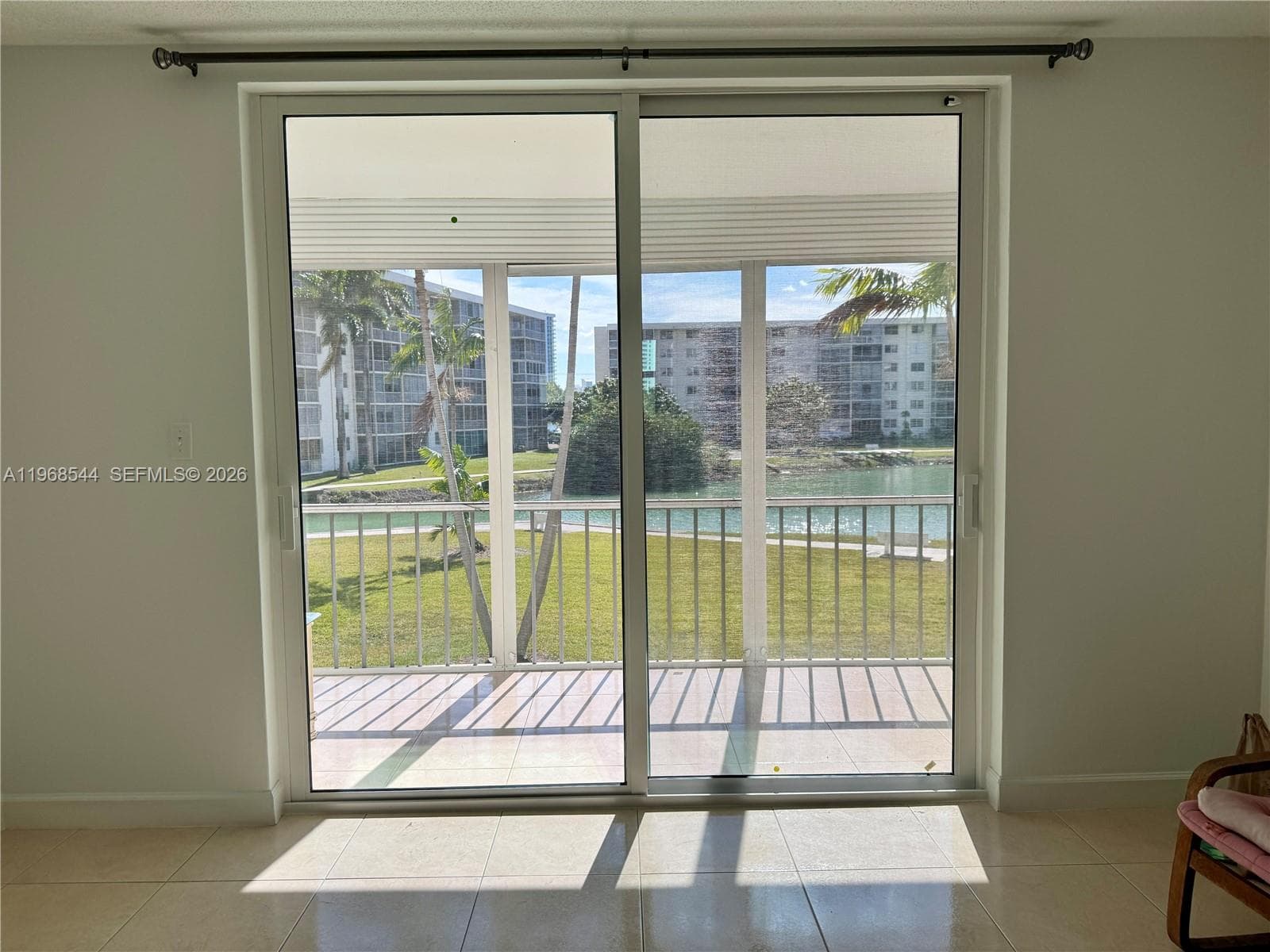 2855 Leonard Dr # H202, Aventura FL 33160 — 32