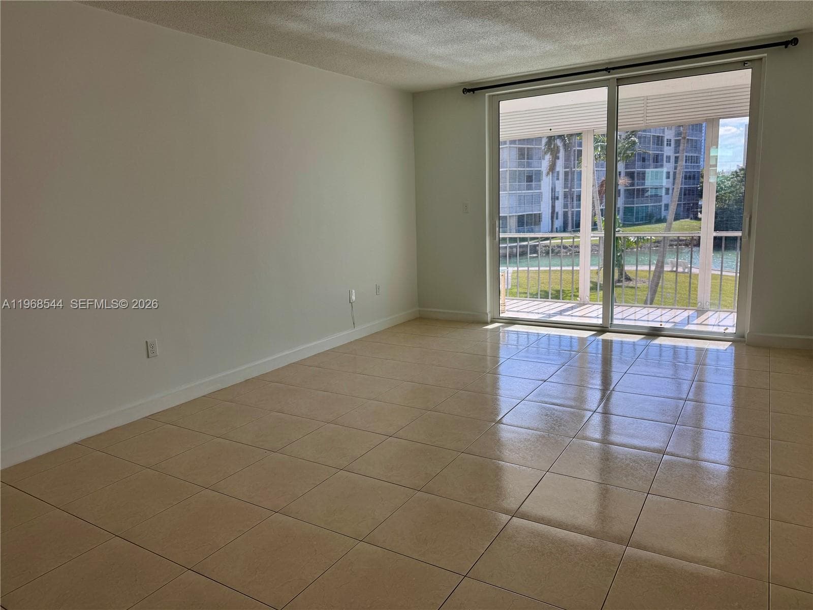 2855 Leonard Dr # H202, Aventura FL 33160 — 9