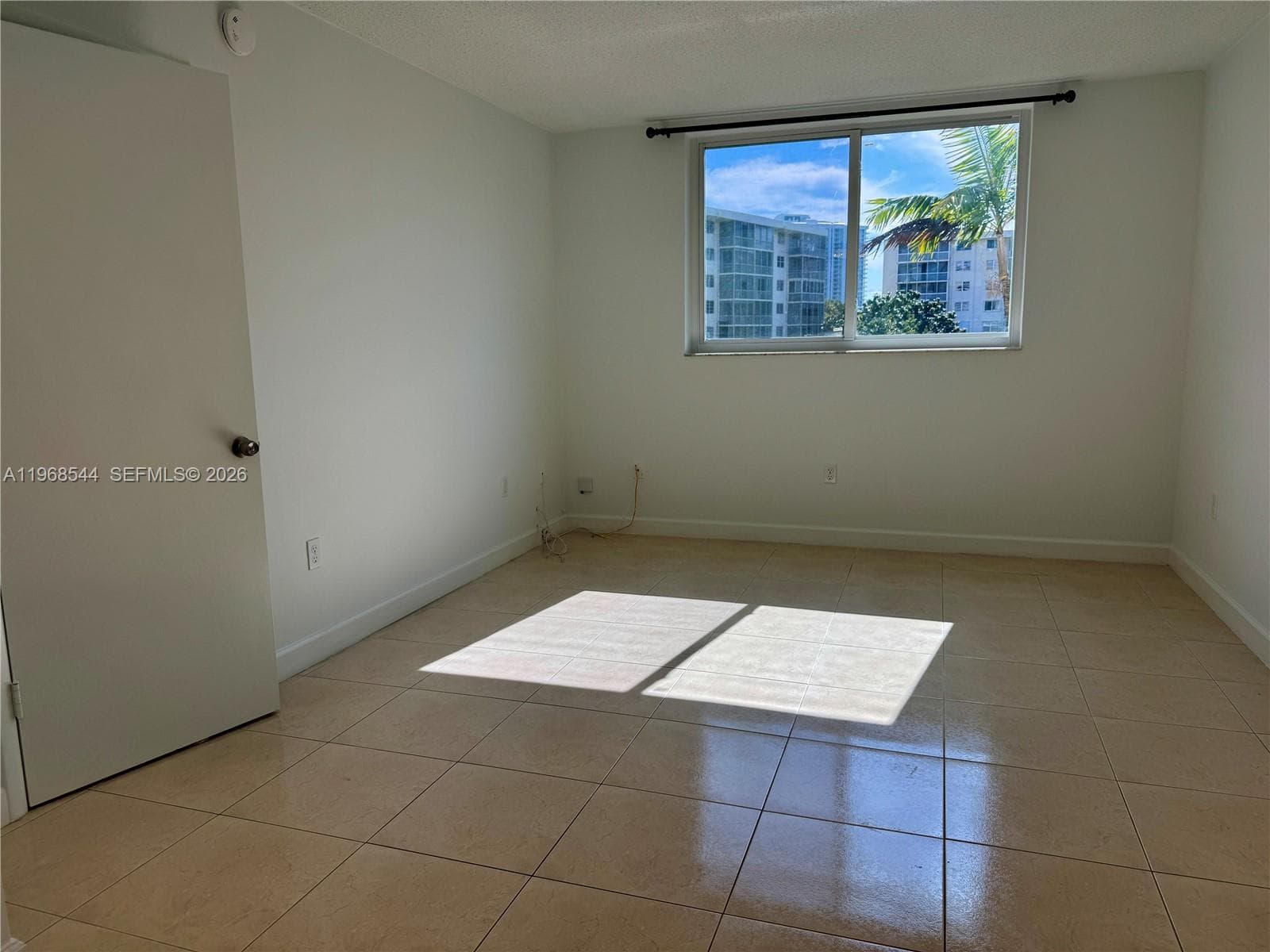 2855 Leonard Dr # H202, Aventura FL 33160 — 24