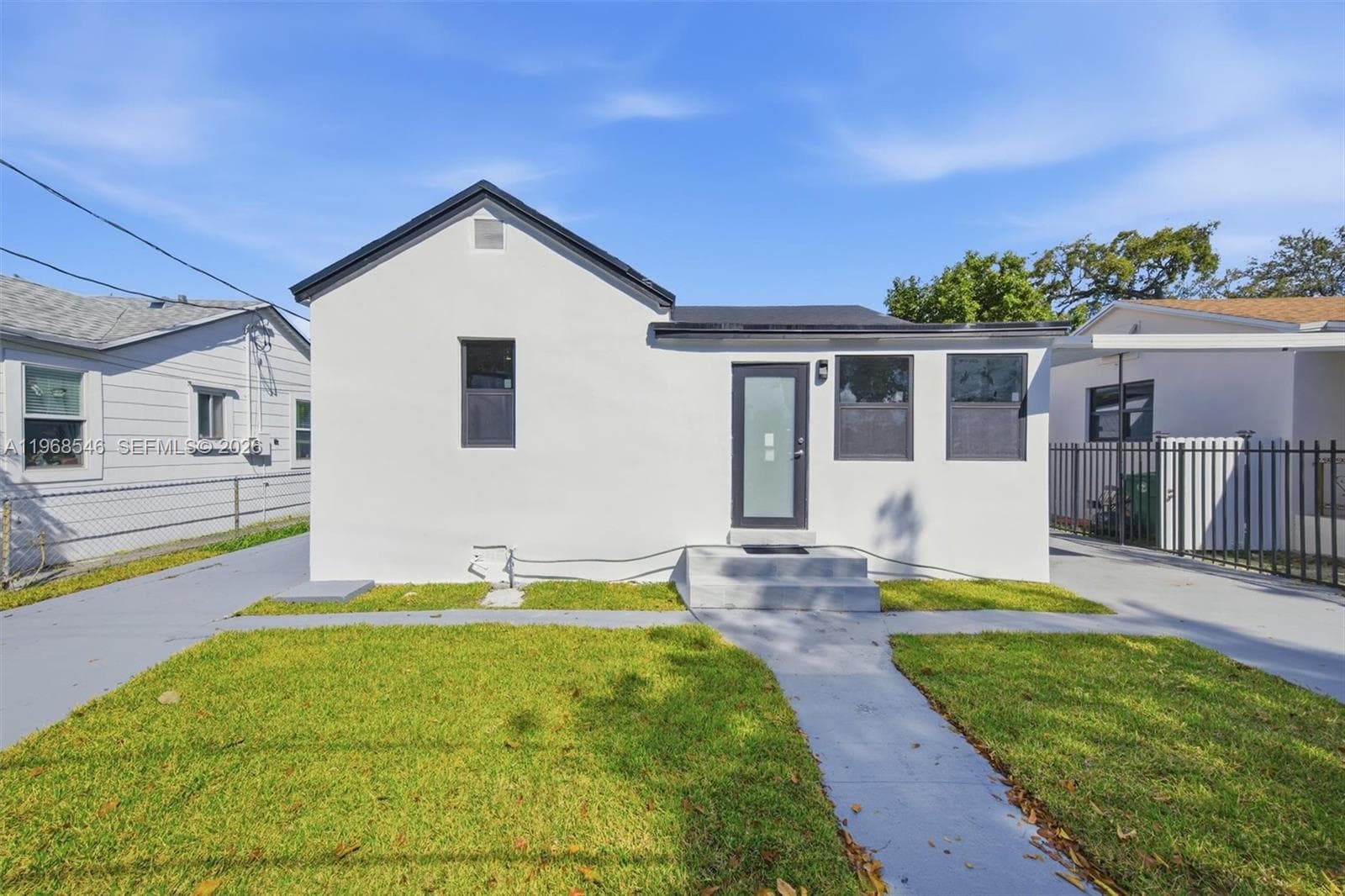 4237 SW 7th St, Miami FL 33134 — 25