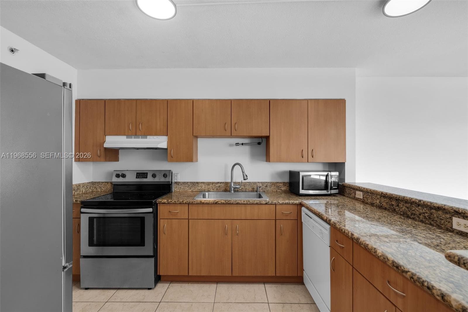1475 SW 8th St # 610, Miami FL 33135 — 8