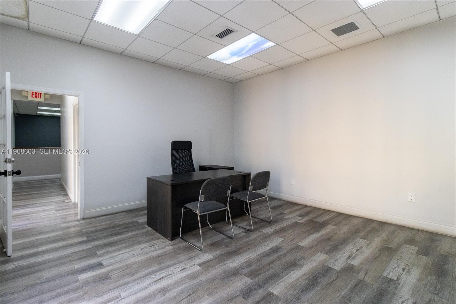 3337 NW 74th Ave # 3337, Miami FL 33122 — 9