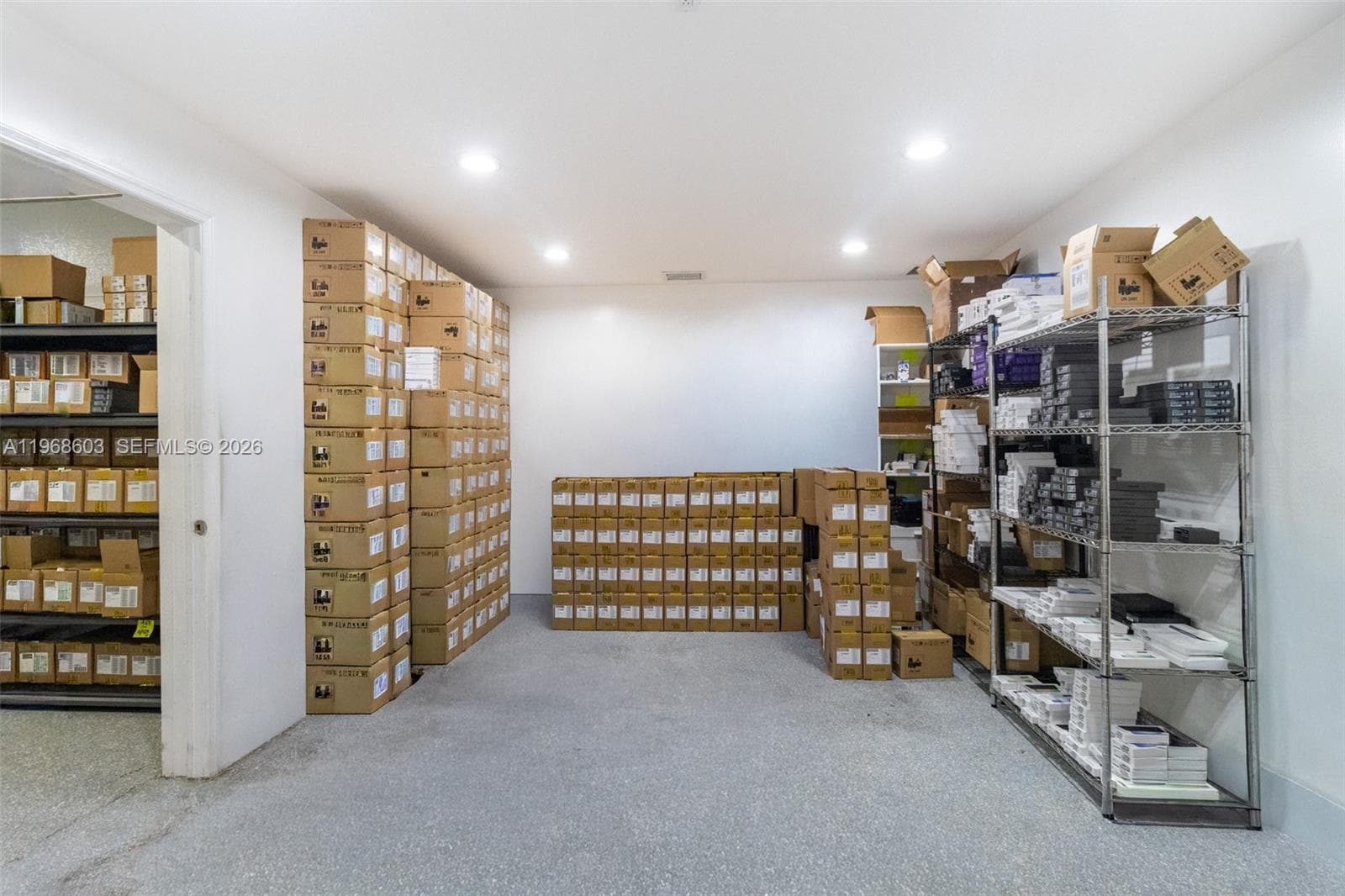 3337 NW 74th Ave # 3337, Miami FL 33122 — 21