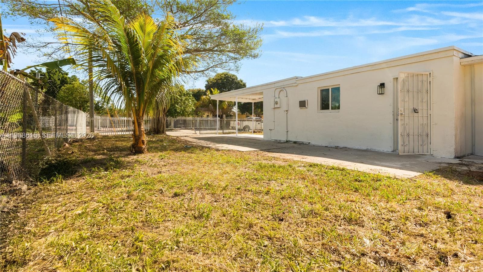 1735 NW 126th St, Miami FL 33167 — 27
