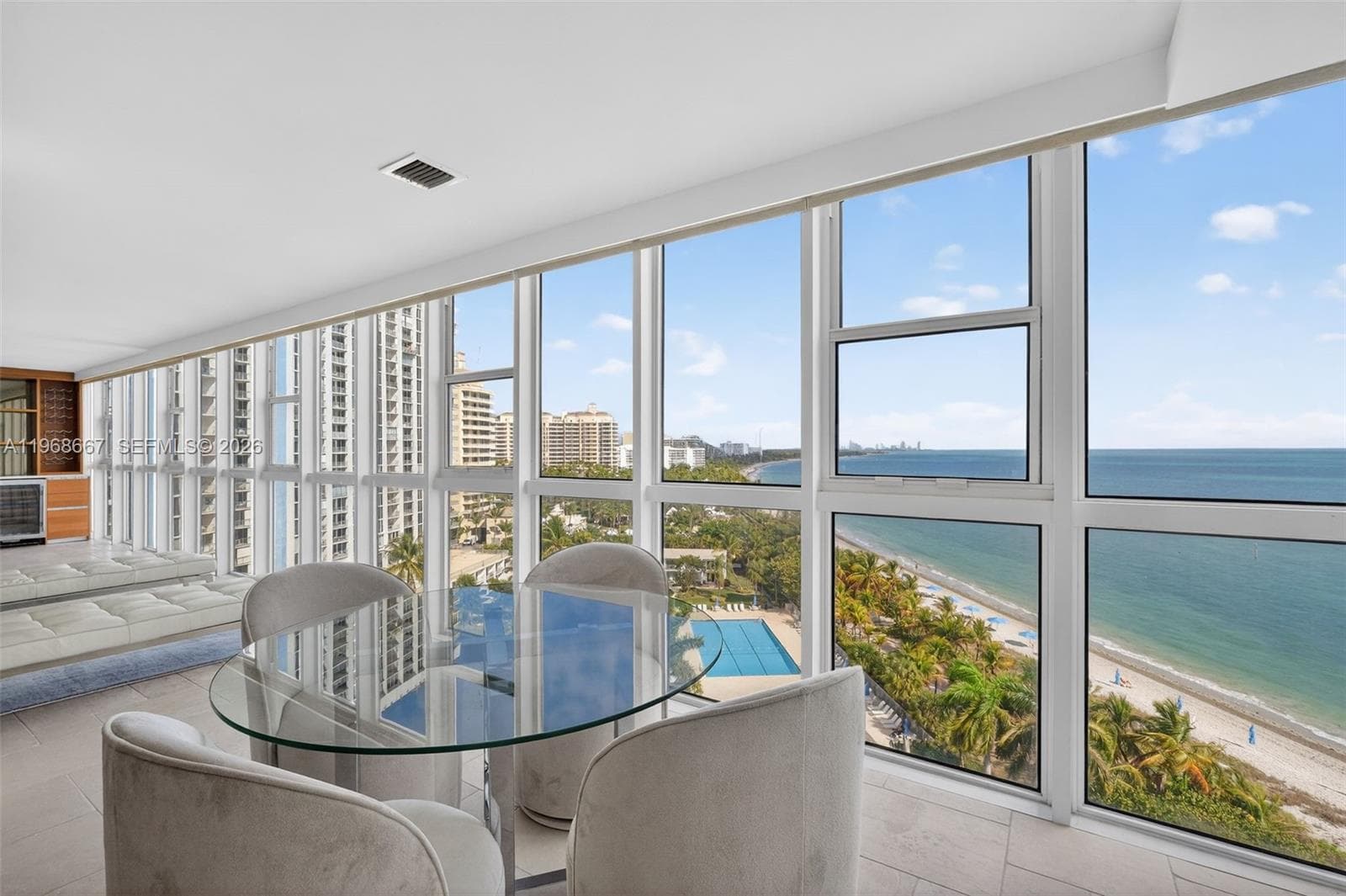 600 Grapetree Dr, Key Biscayne FL 33149 — 3