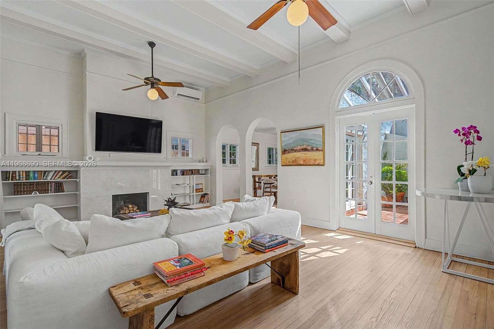 3233 Crystal Ct, Miami FL 33133 — 5