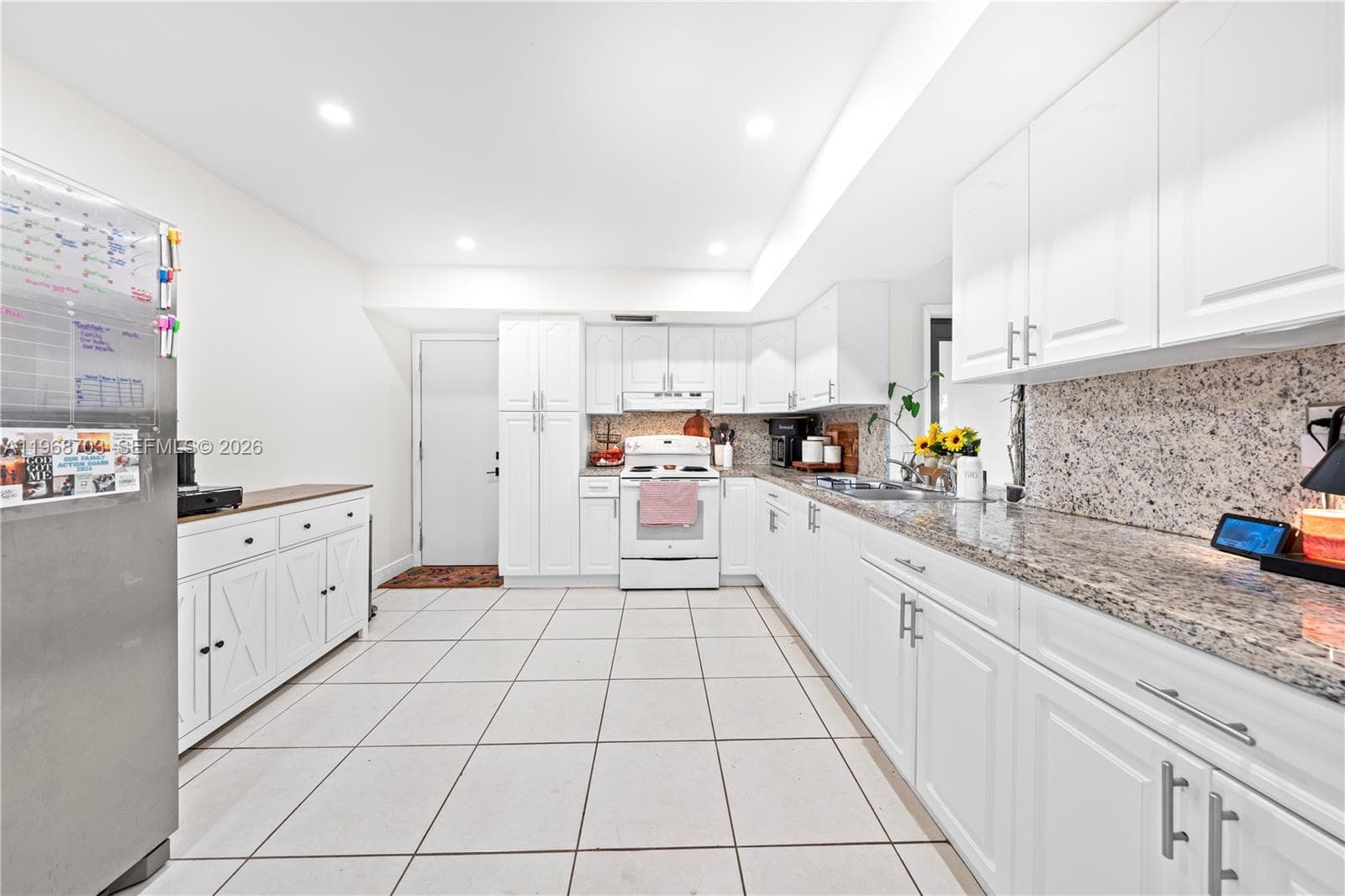 7835 W 16th Ct, Hialeah FL 33014 — 9