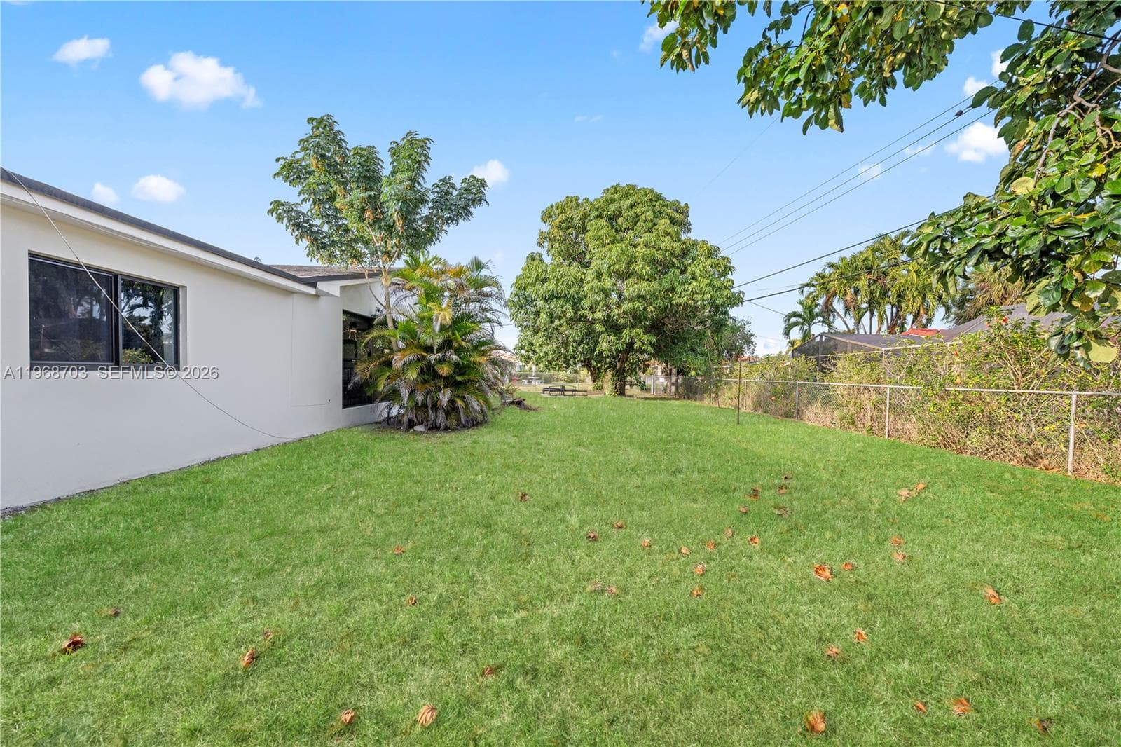 7835 W 16th Ct, Hialeah FL 33014 — 29