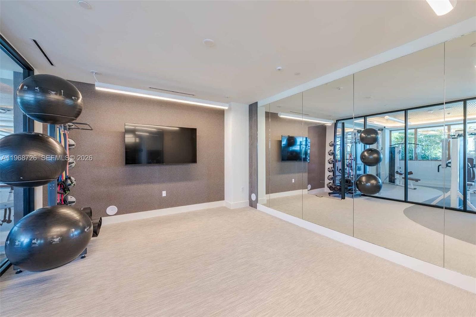 3900 Alton Road # 821, Miami Beach FL 33140 — 27