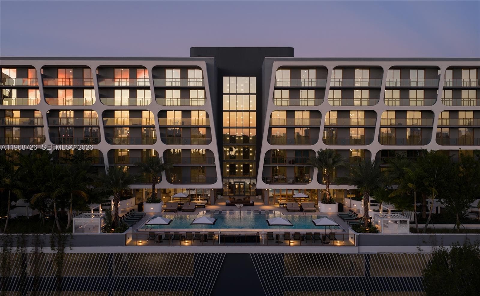 3900 Alton Road # 821, Miami Beach FL 33140 — 40