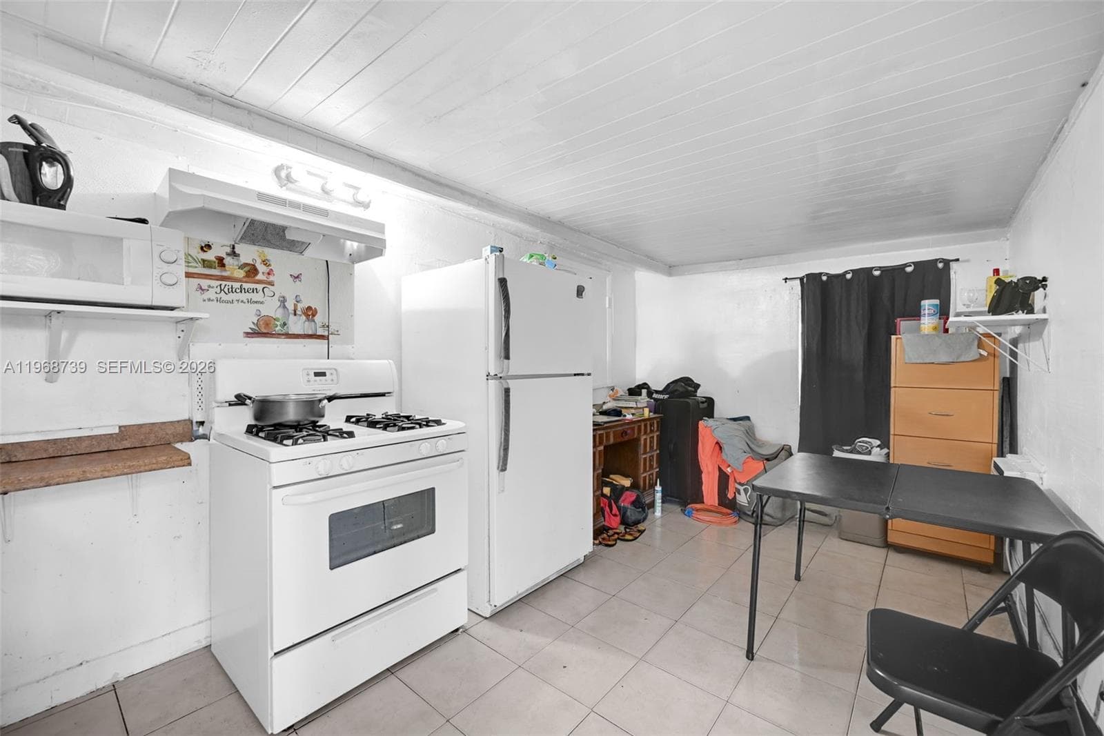 811 NW 24th Ct, Miami FL 33125 — 28