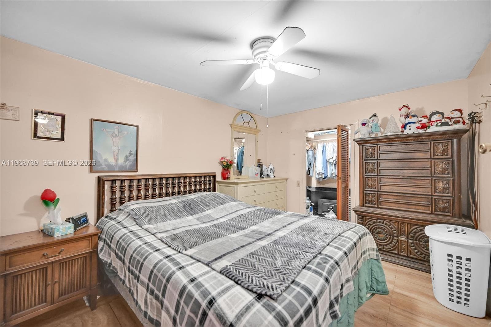 811 NW 24th Ct, Miami FL 33125 — 19