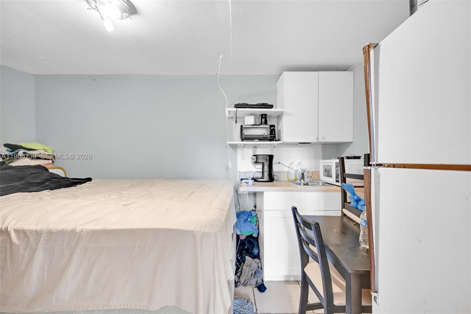 811 NW 24th Ct, Miami FL 33125 — 29
