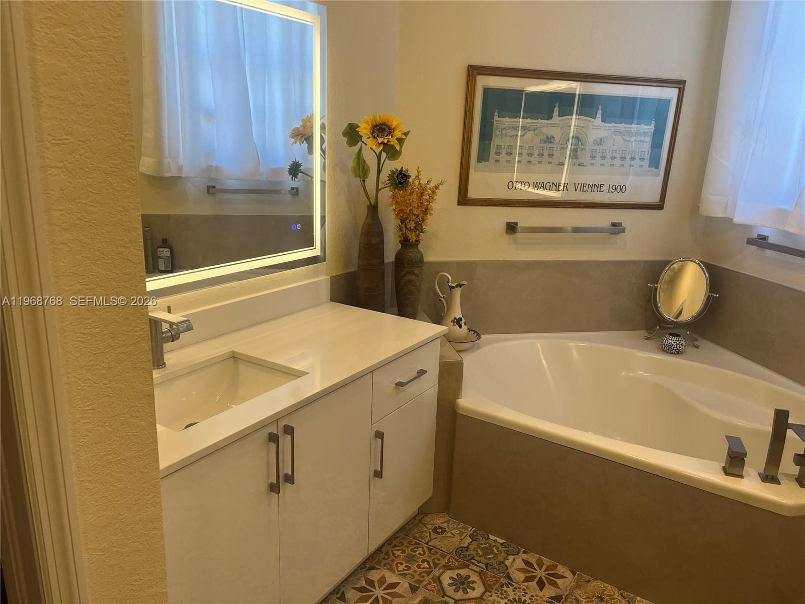 7469 NW 112th Pl, Doral FL 33178 — 17