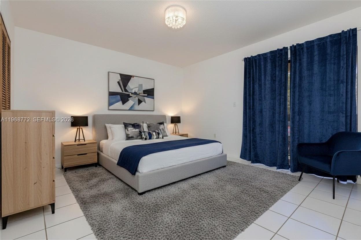 1082 W 79th St # 25, Hialeah FL 33014 — 13
