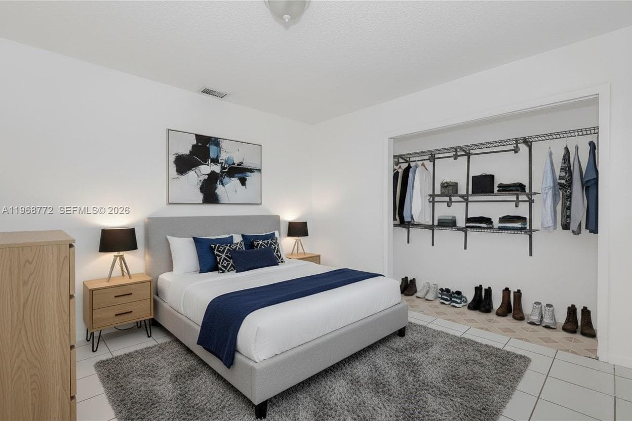 1082 W 79th St # 25, Hialeah FL 33014 — 12