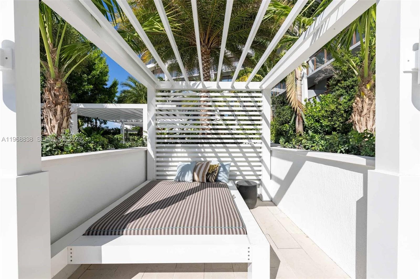 3900 Alton Road # 318, Miami Beach FL 33140 — 9