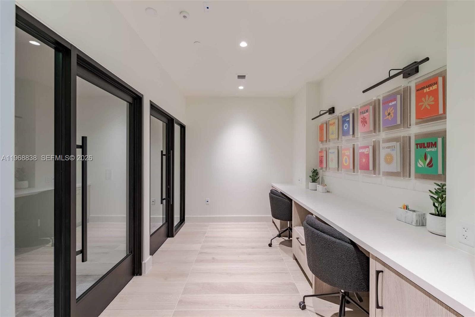 3900 Alton Road # 318, Miami Beach FL 33140 — 24
