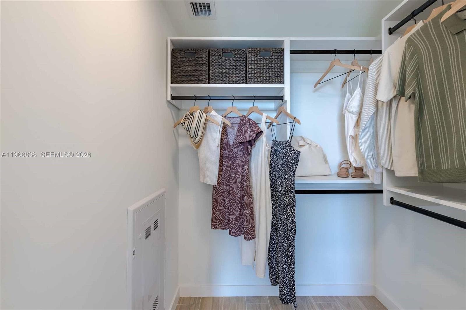 3900 Alton Road # 318, Miami Beach FL 33140 — 41