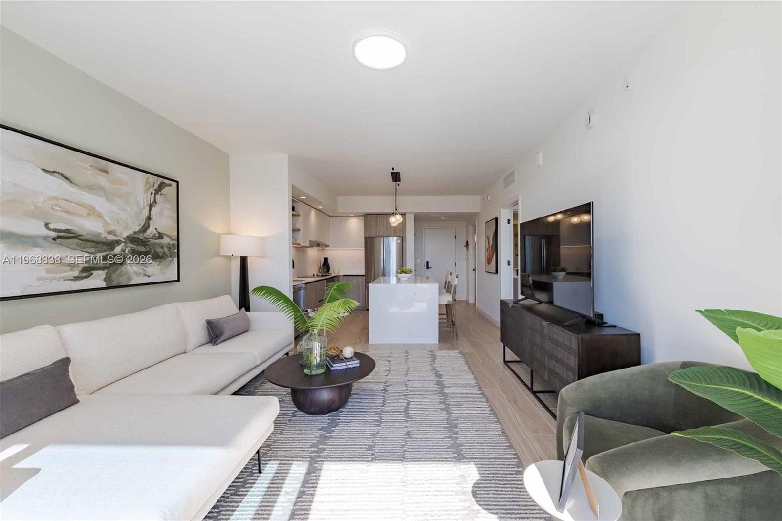 3900 Alton Road # 318, Miami Beach FL 33140 — 39