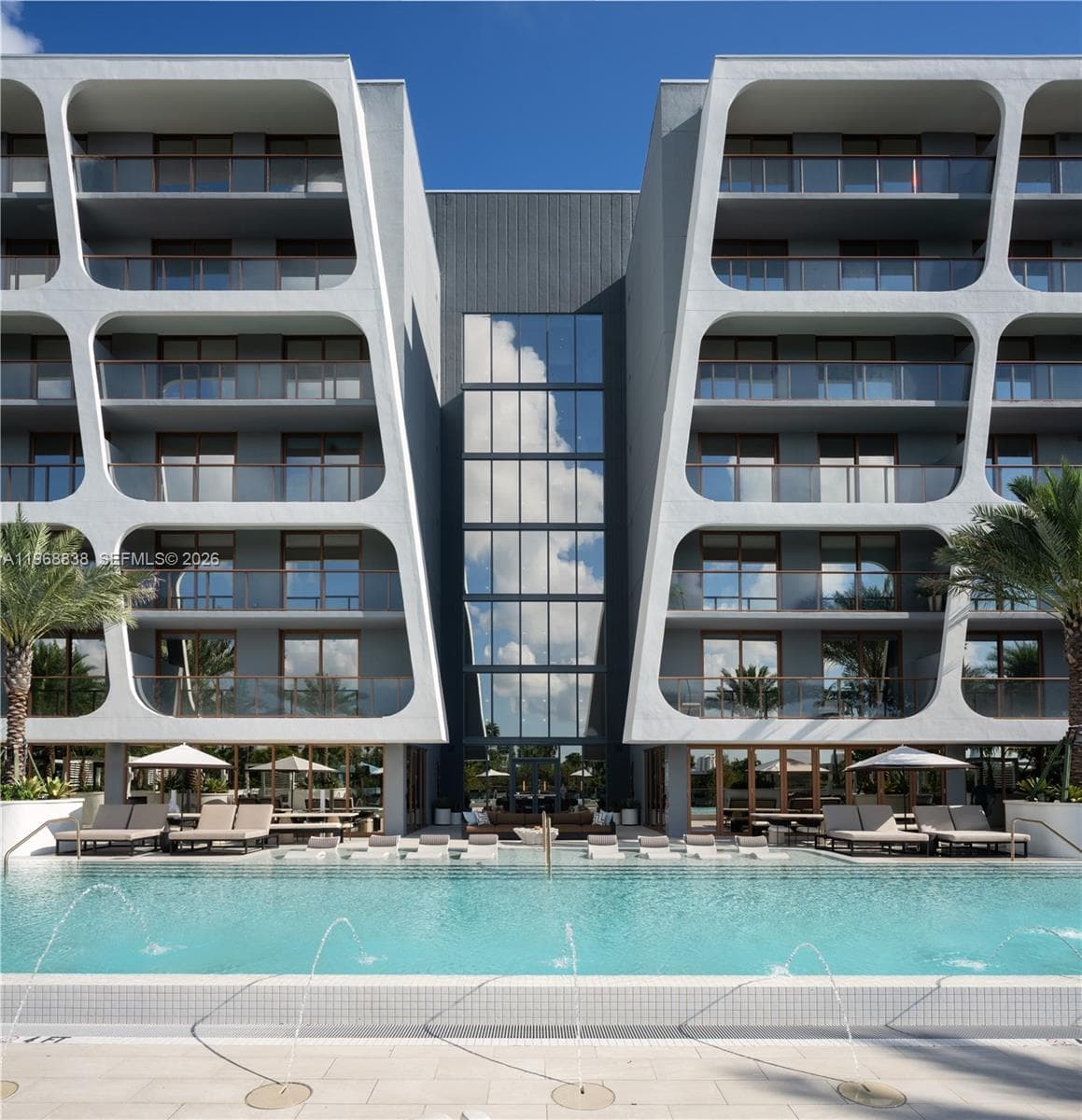3900 Alton Road # 318, Miami Beach FL 33140 — 4