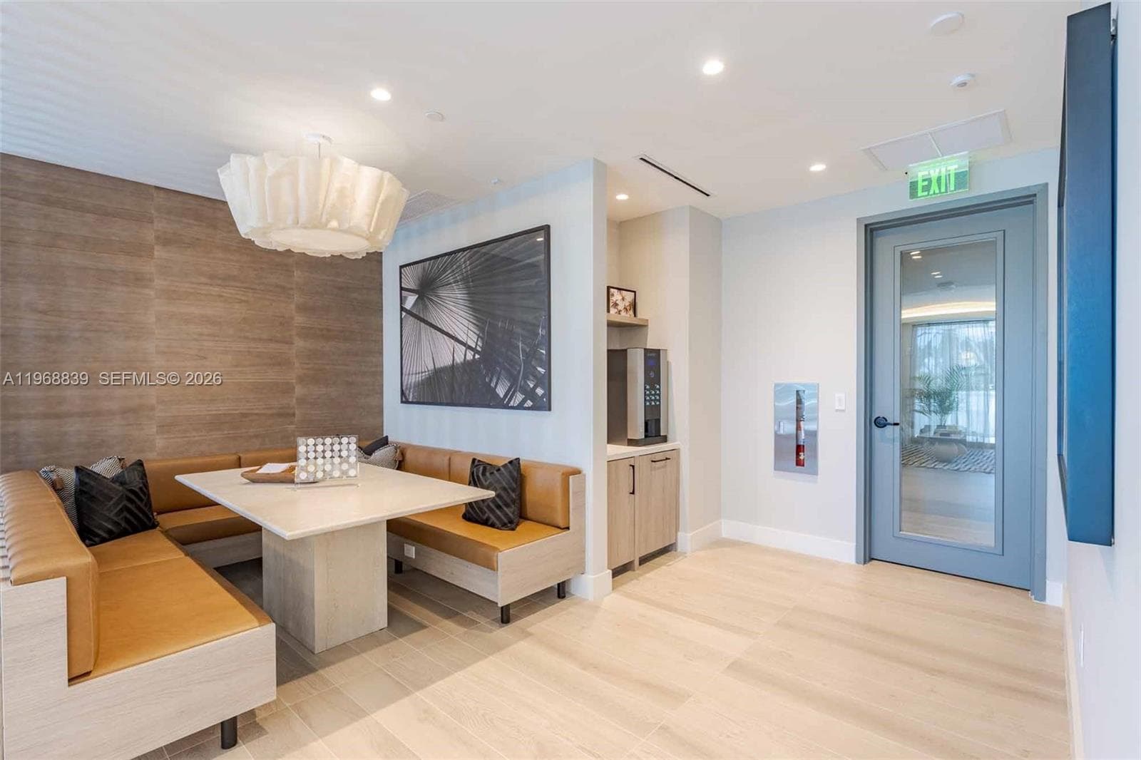 3900 Alton Road # 625, Miami Beach FL 33140 — 28