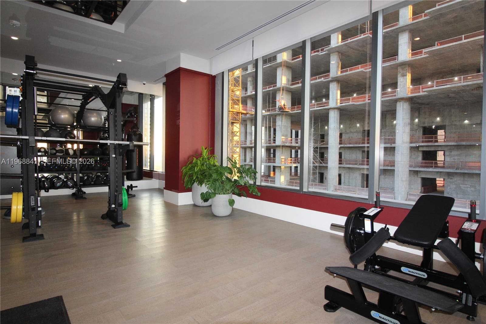 11 NE 6 St # 2114, Miami FL 33132 — 16