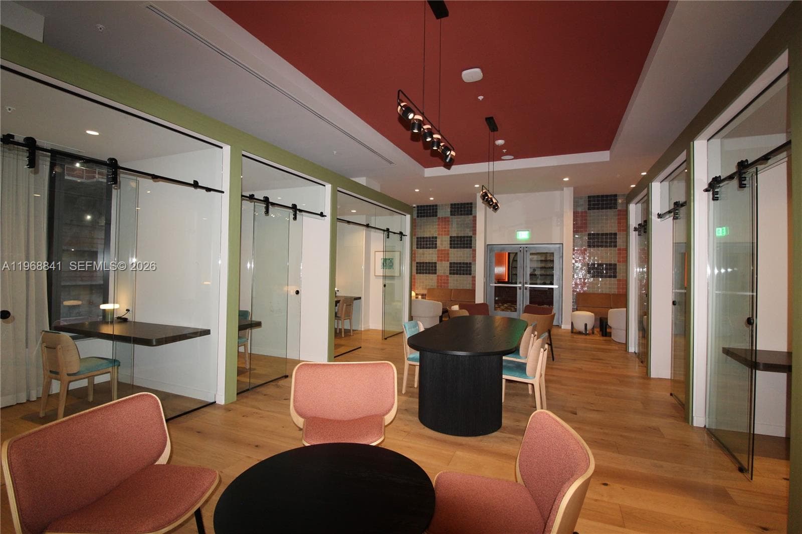 11 NE 6 St # 2114, Miami FL 33132 — 20