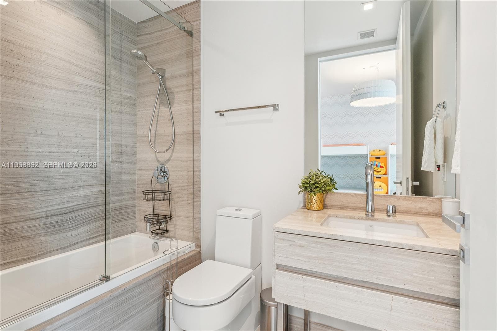 18975 Collins Ave # 4502, Sunny Isles Beach FL 33160 — 32