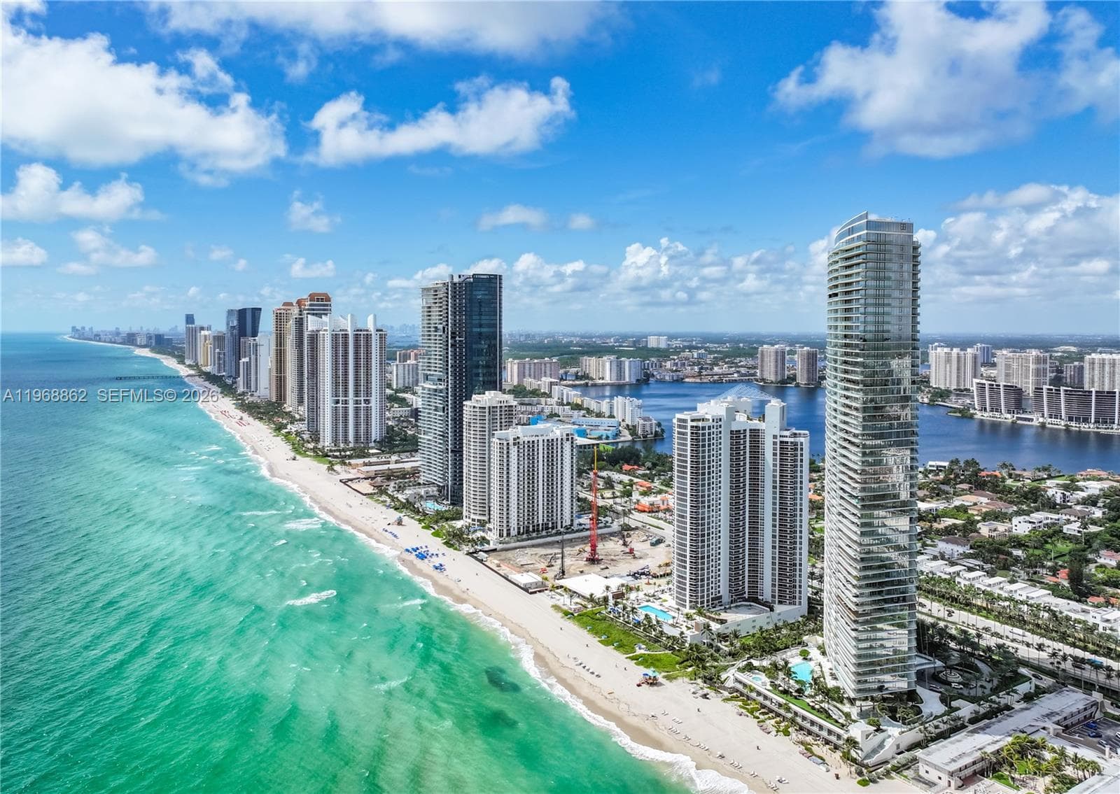 18975 Collins Ave # 4502, Sunny Isles Beach FL 33160 — 40