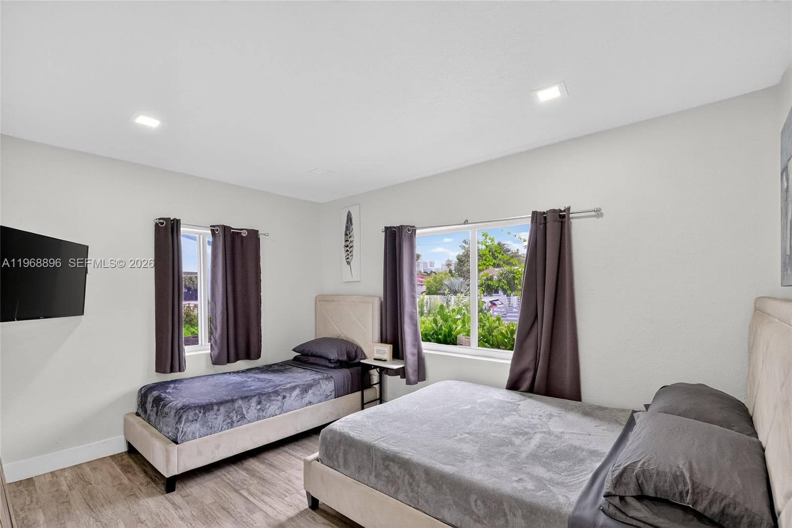 231 NW 44th St, Miami FL 33127 — 27