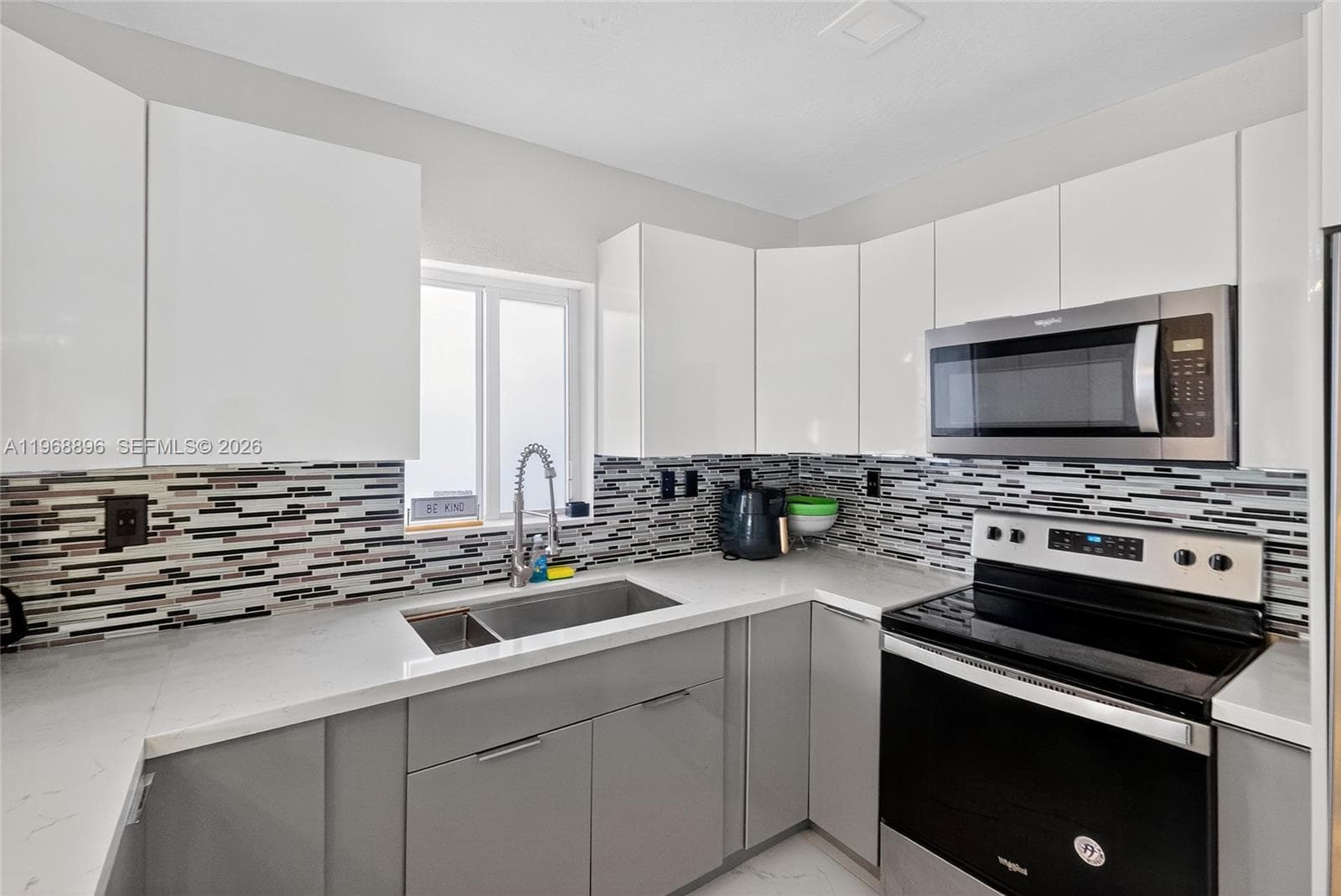 231 NW 44th St, Miami FL 33127 — 4
