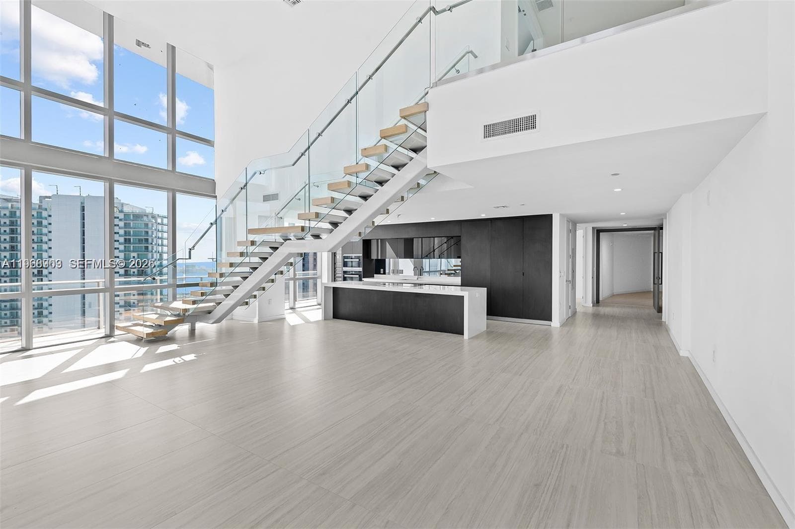 851 NE 1st Ave # 5001, Miami FL 33132 — 2