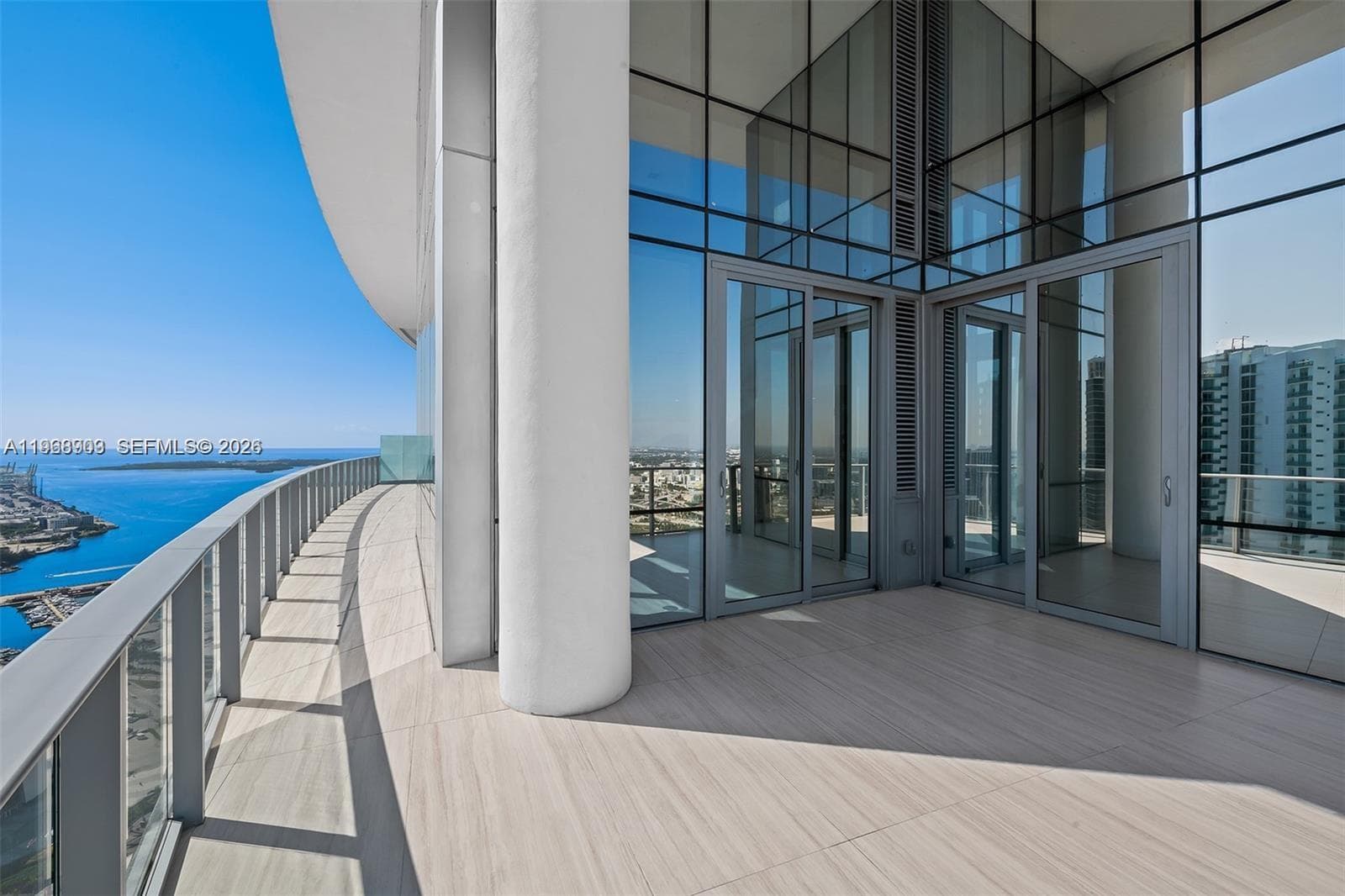 851 NE 1st Ave # 5001, Miami FL 33132 — 9