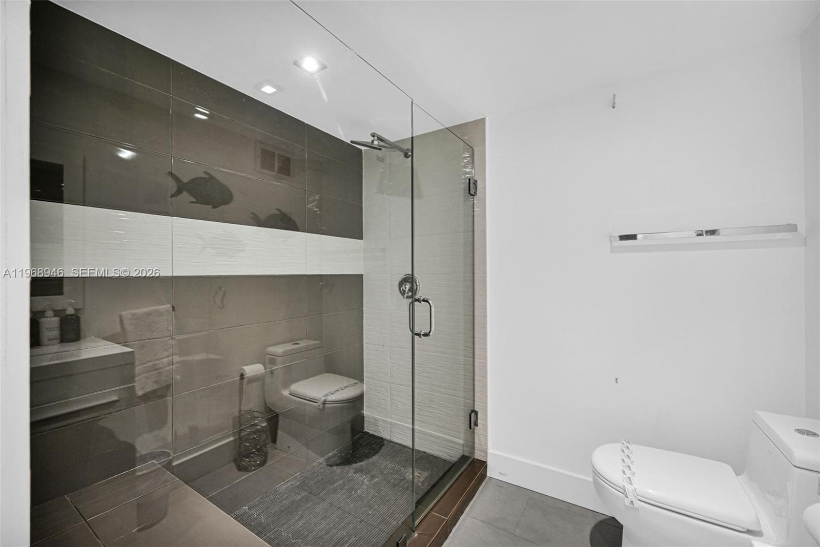 5225 Collins Ave # 714, Miami Beach FL 33140 — 27