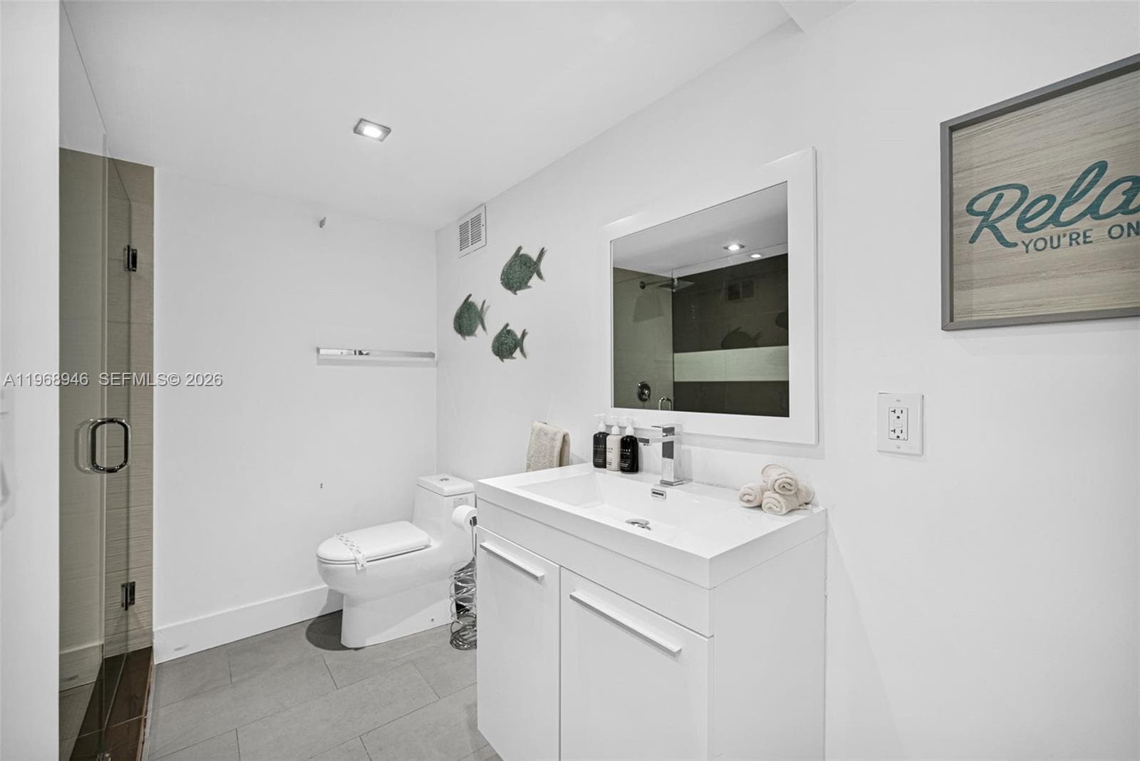 5225 Collins Ave # 714, Miami Beach FL 33140 — 26