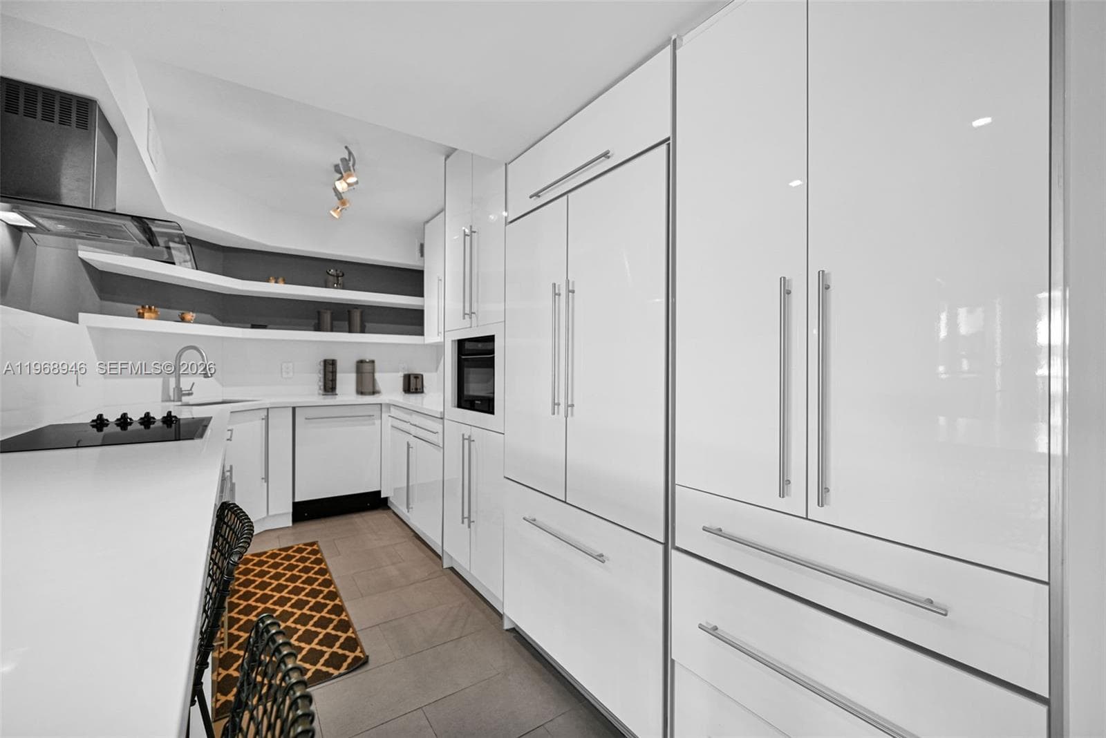 5225 Collins Ave # 714, Miami Beach FL 33140 — 14