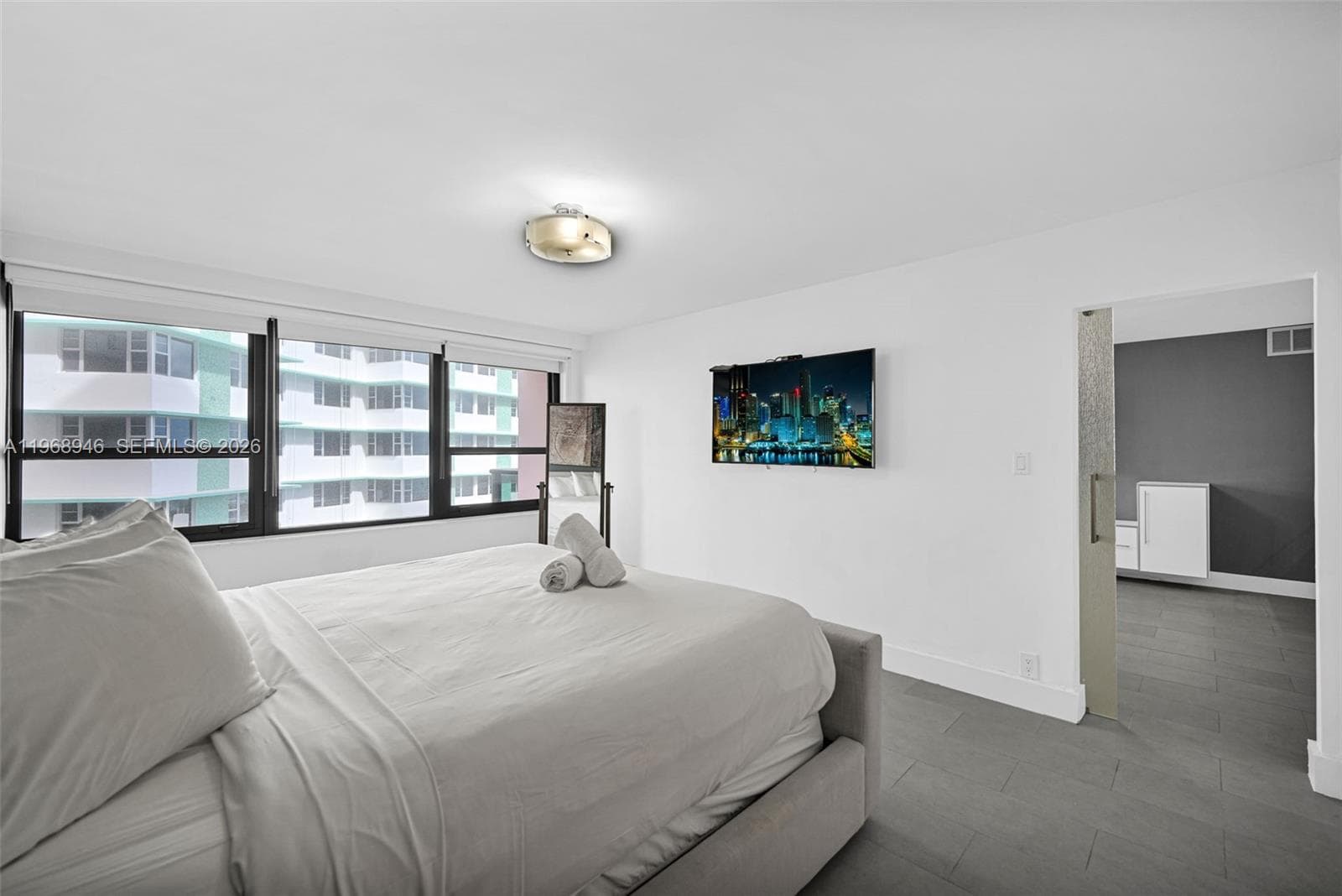 5225 Collins Ave # 714, Miami Beach FL 33140 — 18