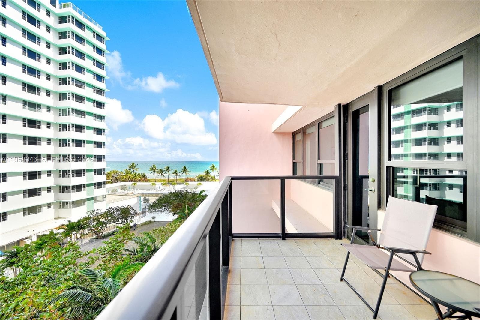 5225 Collins Ave # 714, Miami Beach FL 33140 — 37
