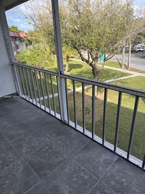 1400 NE 191st St # 308, Miami FL 33179 — 11