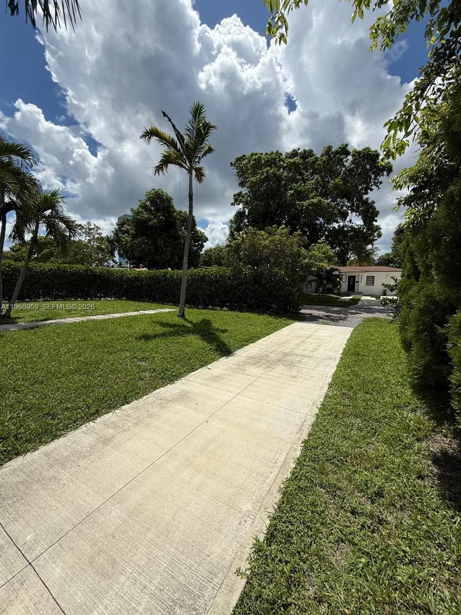 235 NE 46th St, Miami FL 33137 — 56