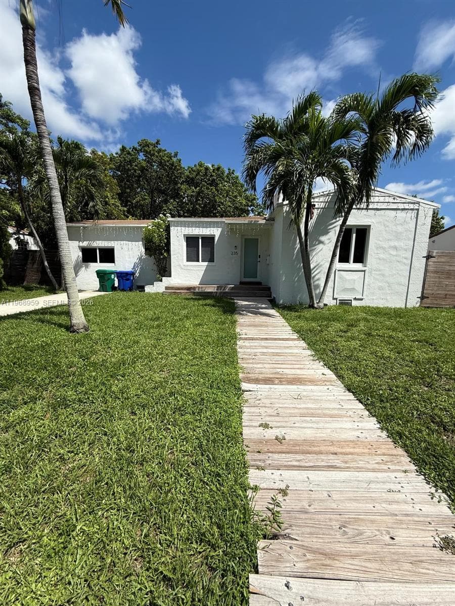 235 NE 46th St, Miami FL 33137 — 42