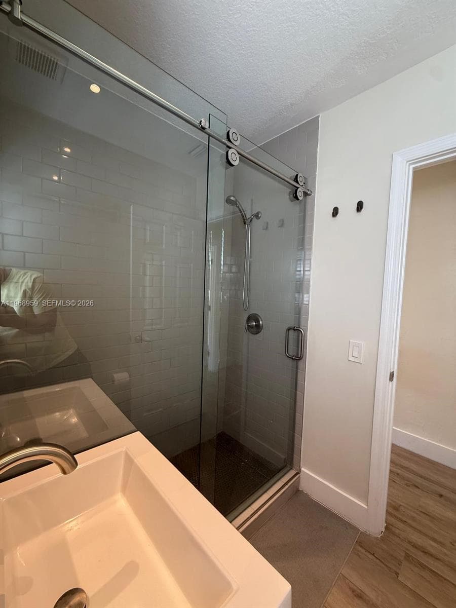 235 NE 46th St, Miami FL 33137 — 36