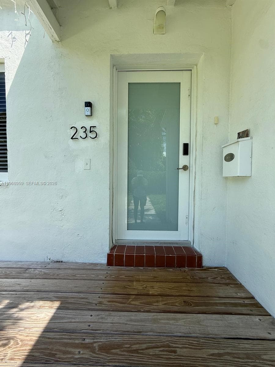 235 NE 46th St, Miami FL 33137 — 41