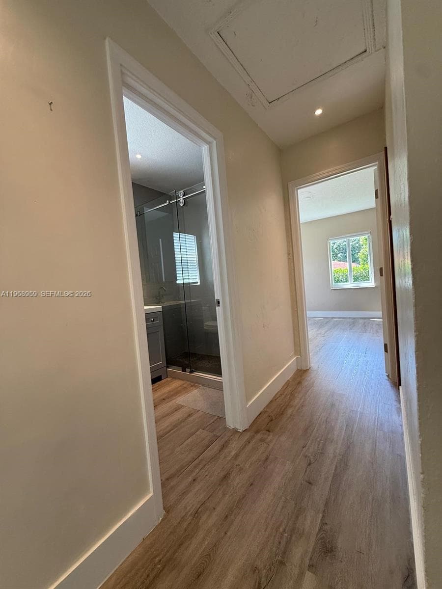 235 NE 46th St, Miami FL 33137 — 25
