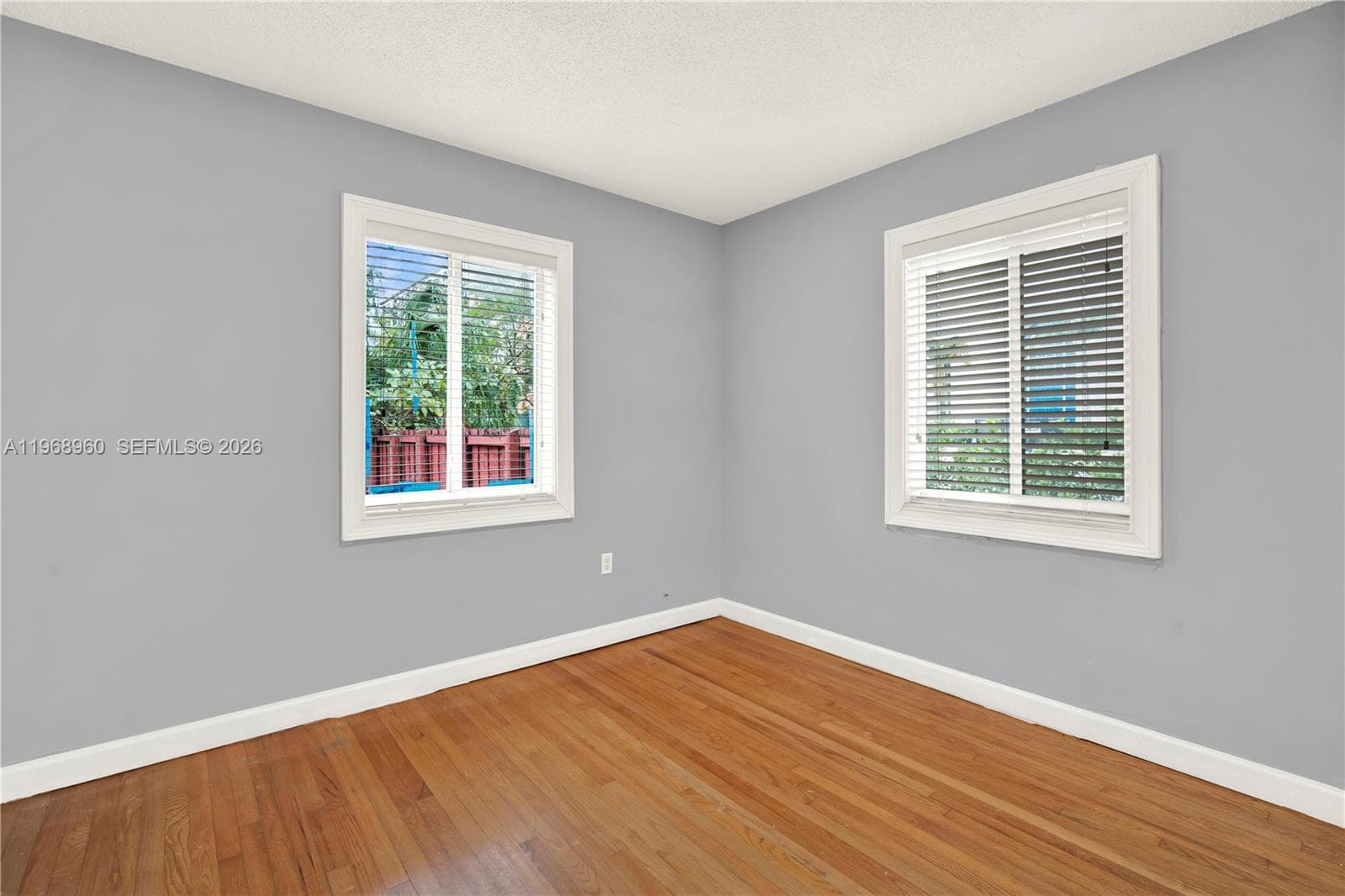 2001 SW 37th Ave, Miami FL 33145 — 20