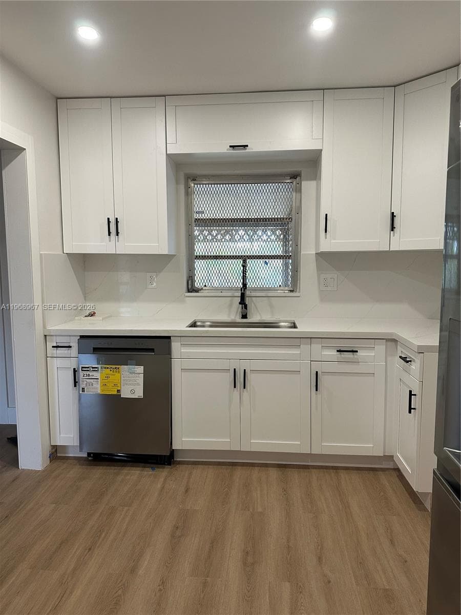 15200 SW 109 ave, Miami FL 33157 — 7
