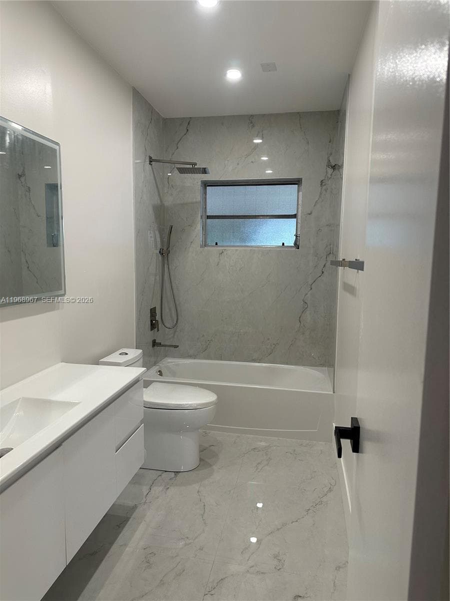 15200 SW 109 ave, Miami FL 33157 — 10